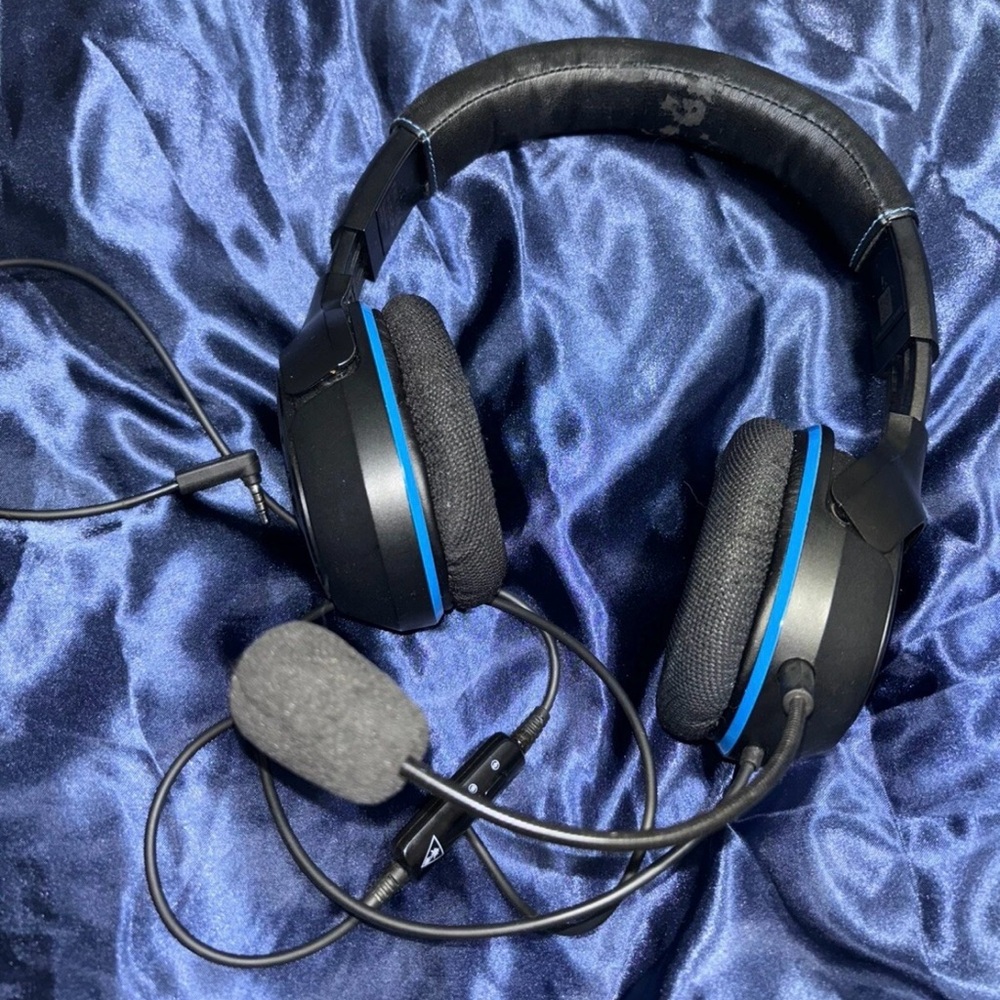 TURTLE BEACH GAMING HEADSET XBOX PLAYSTATION PC NINTENDO SWITCH - DETACHABLE MIC